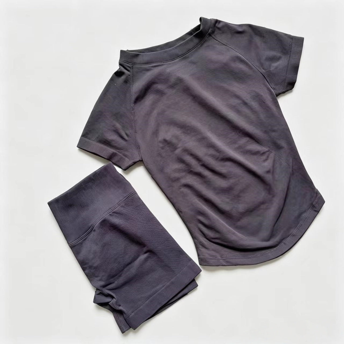 T588-1155 Breathable sports short sleeved shorts set, training exercise yoga fitness suit