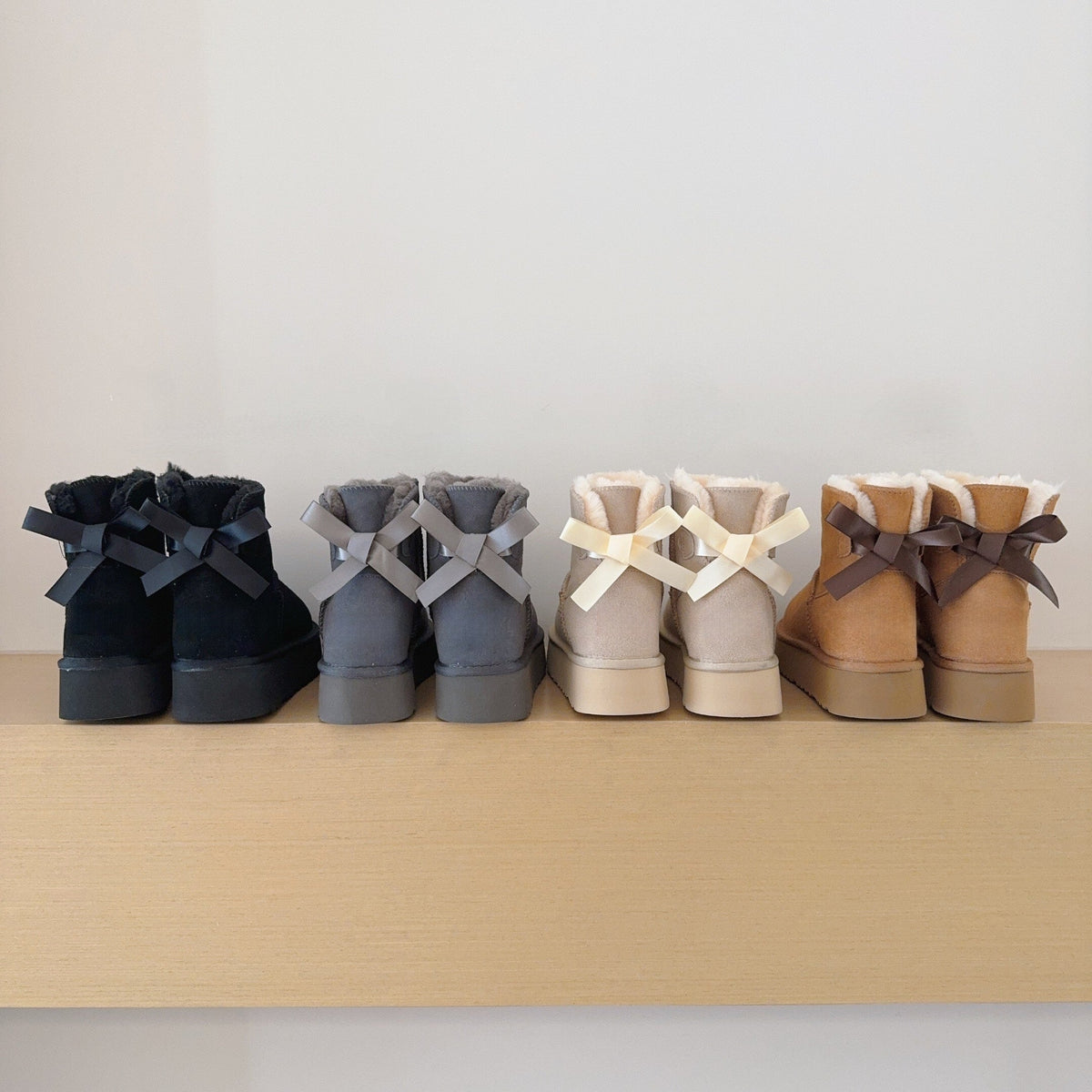 T588-843 Velvet thick soled high top snow boots