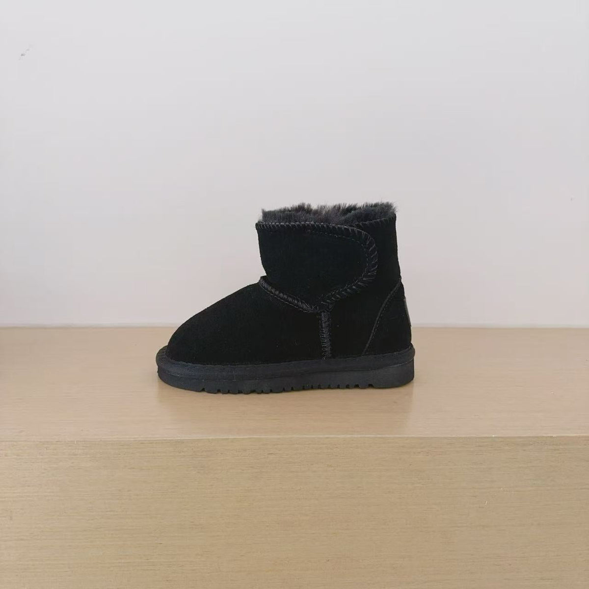 T588-527   Winter children's shoes    TG