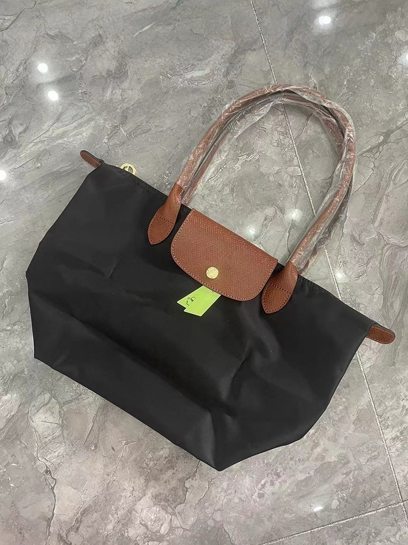 T588-871 Large capacity portable sports bag
