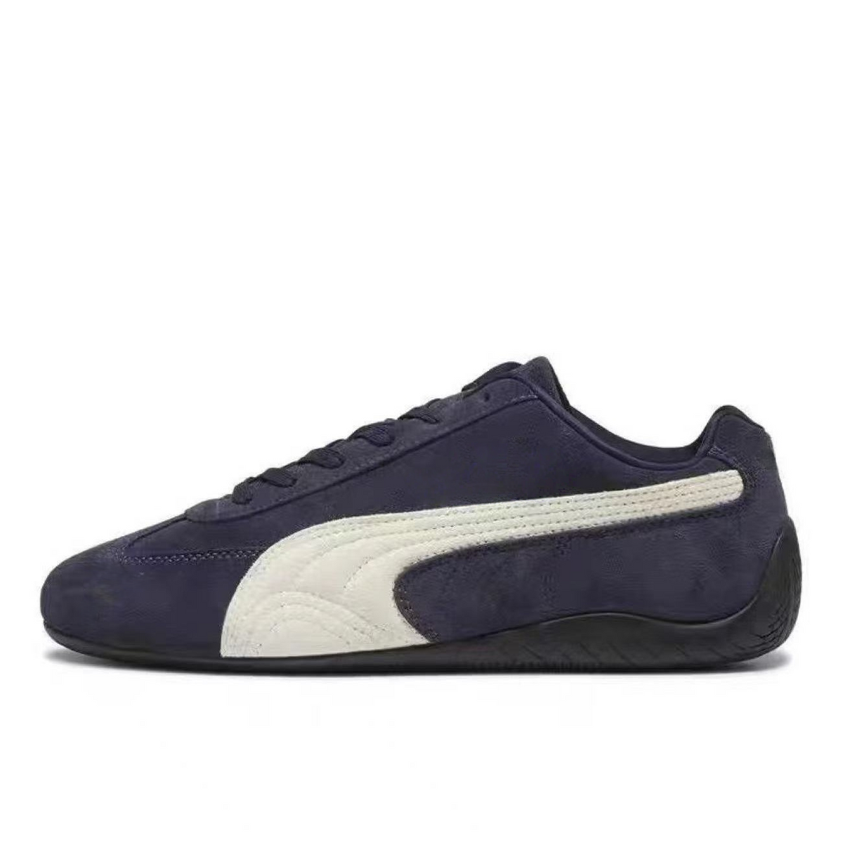 T588-1245  Sports and casual loose shoes