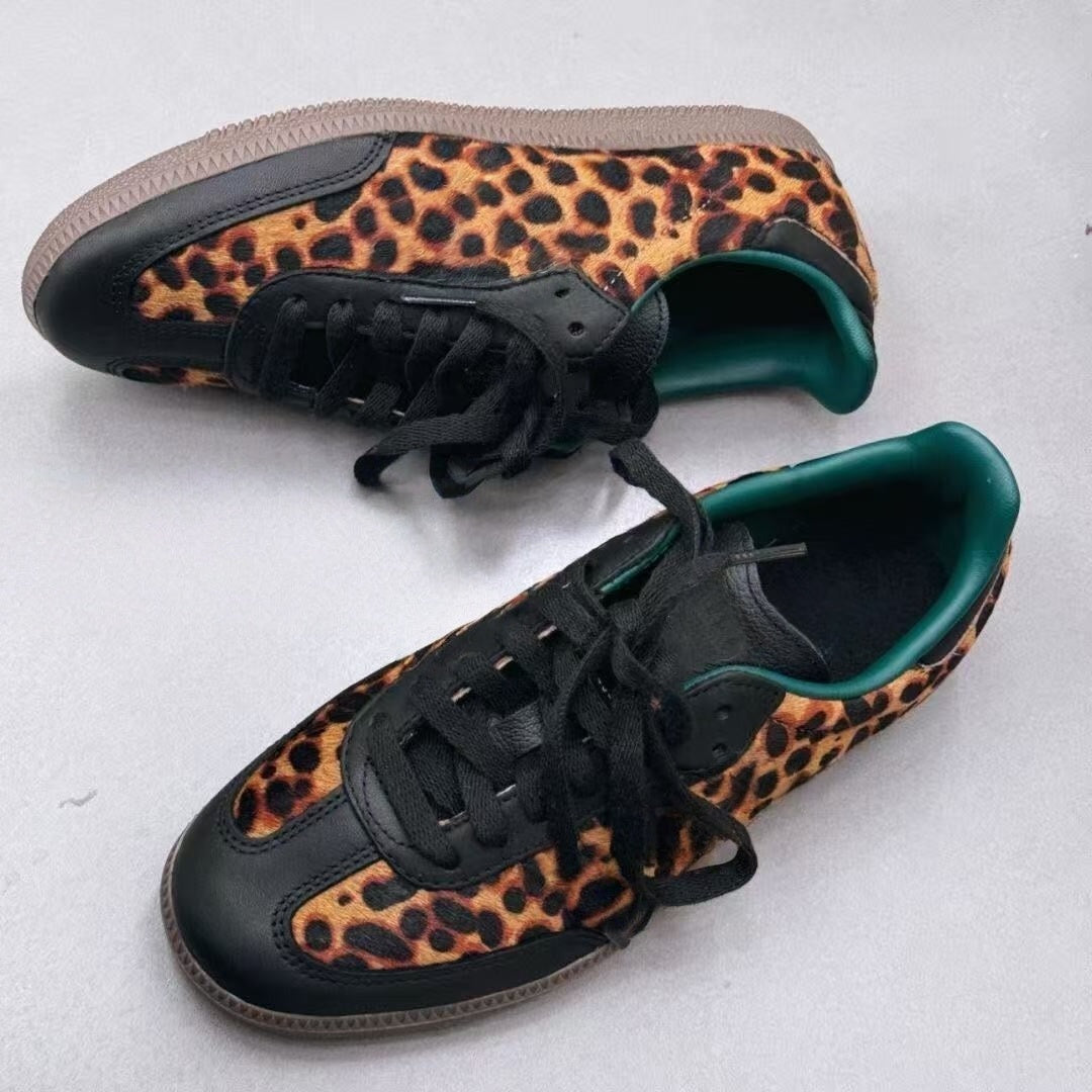 T588-803  Bestselling sneakers